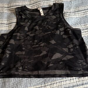 lululemon athletica Black camo cropped Muscle Tee